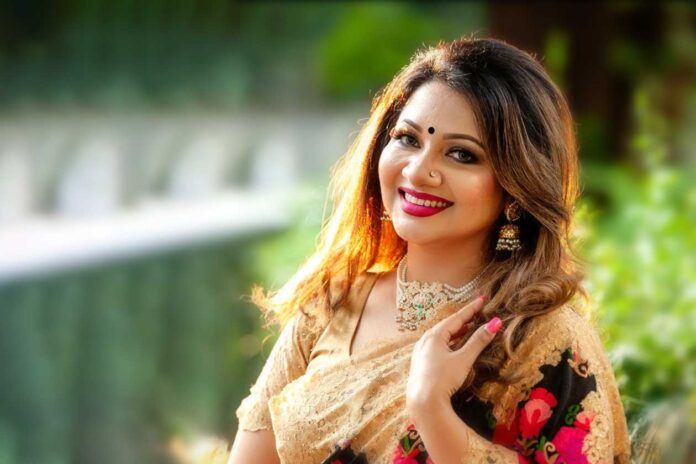 Singer Ankhi Alamgir